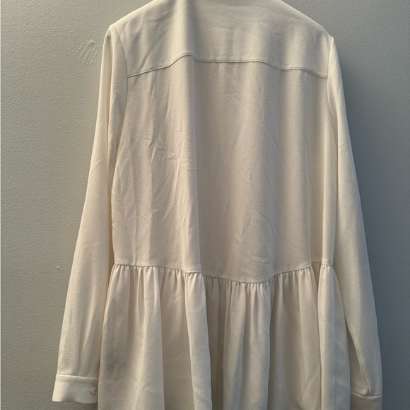 SALE‼️Tibi Button Blouse size 8 - Picture 9 of 10